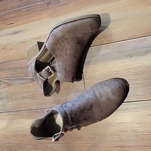 Reneeze brown ankle boots